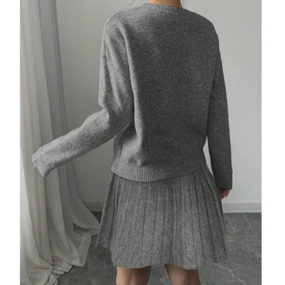 Casual Round Neck Embroidered A-Line Pleated Skirt & Sweater Set - Picture 2 of 3